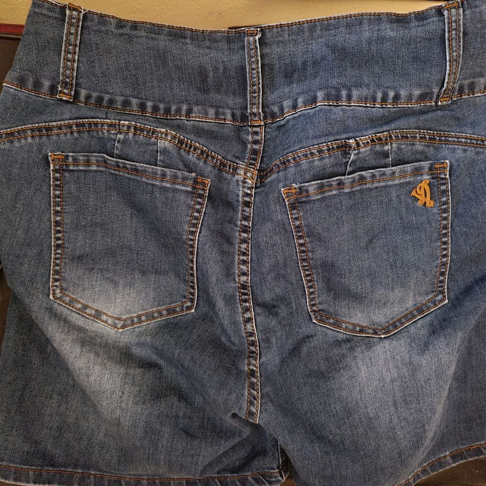 VIP Blue Jean Shorts - Picture 3 of 3